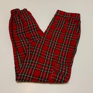 Plaid hi-waisted cargo pants